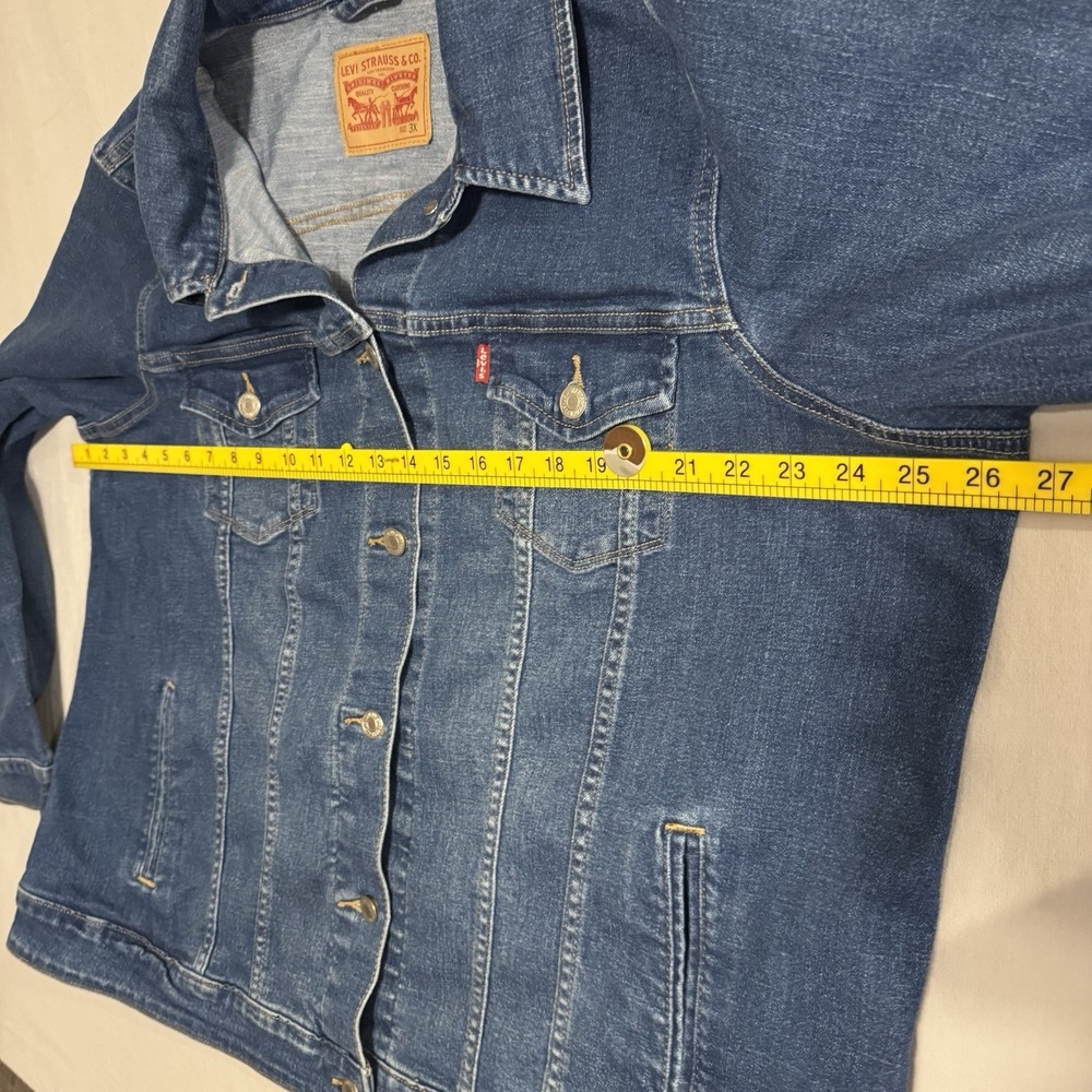 Levi's Women's 3X Denim Trucker Jacket Plus Size Blue Stretch 77994-0049 3XL - Picture 9 of 13
